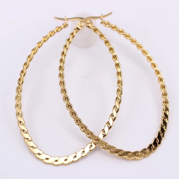 GOLD PLATED 40 mm TWISTED EARRINGS - Picture 3 of 3